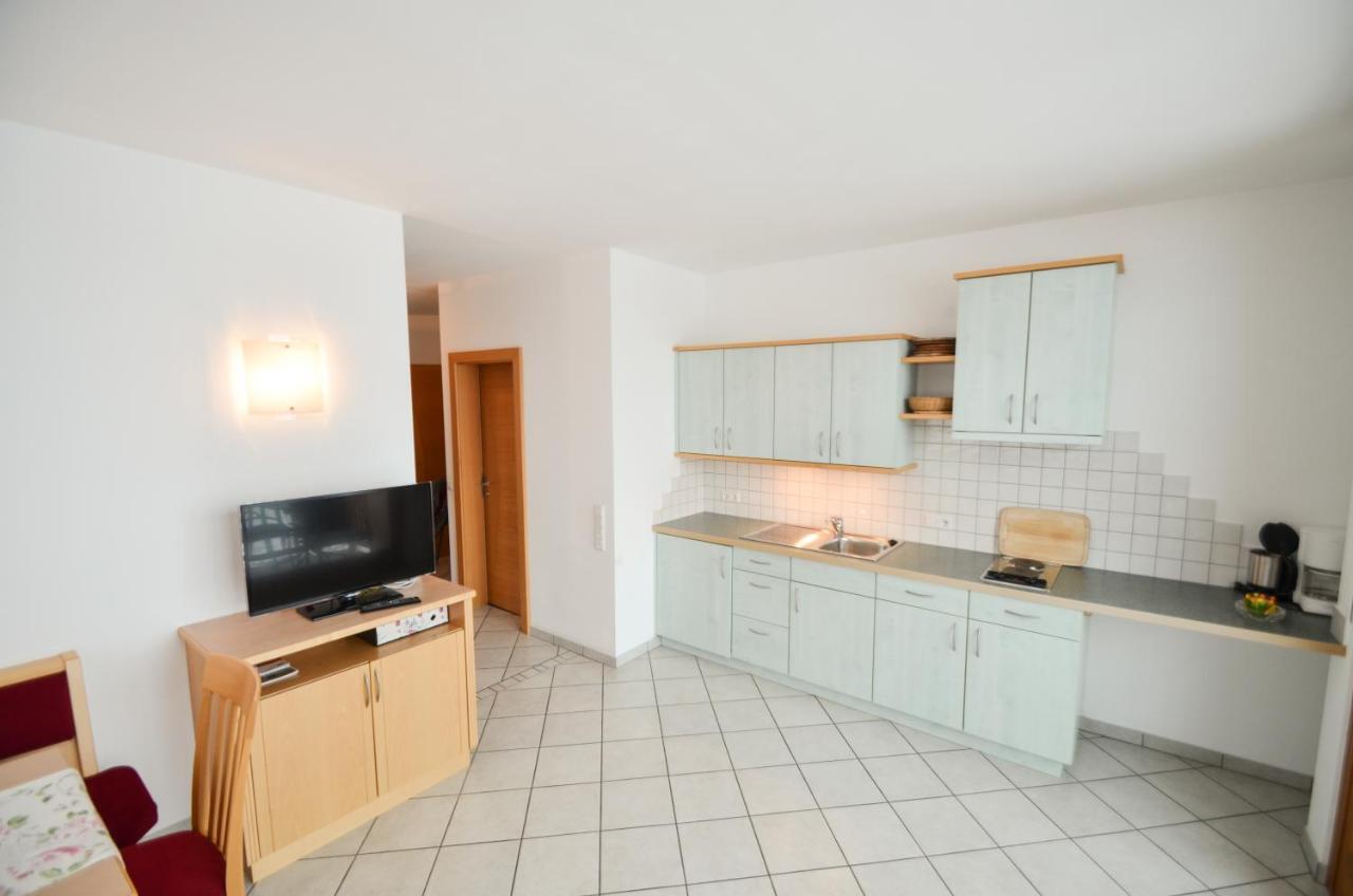 Pizzol-Hof Apartment Appiano Sulla Strada Del Vino Exterior photo